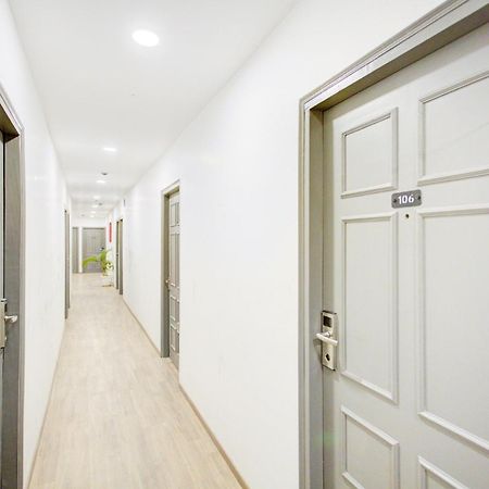Townhouse Townhouse Atal Chowk Indirapuram Газиабад Экстерьер фото